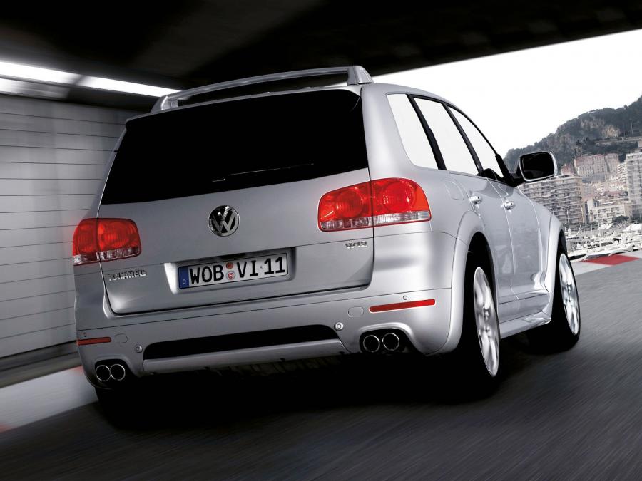  Volkswagen Touareg W12 Sport Edition 2005 года  (фото 2 из 7)